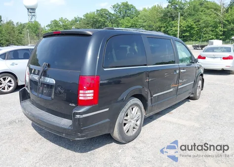 2008 Chrysler Town & Country Limited from USA, damaged, VIN 2A8HR64XX8R689820